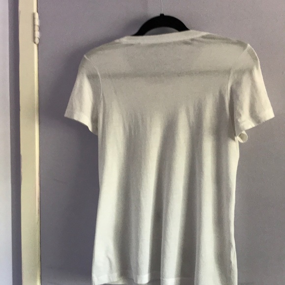 Tommy Bahama beaded T-shirt - Picture 2 of 2